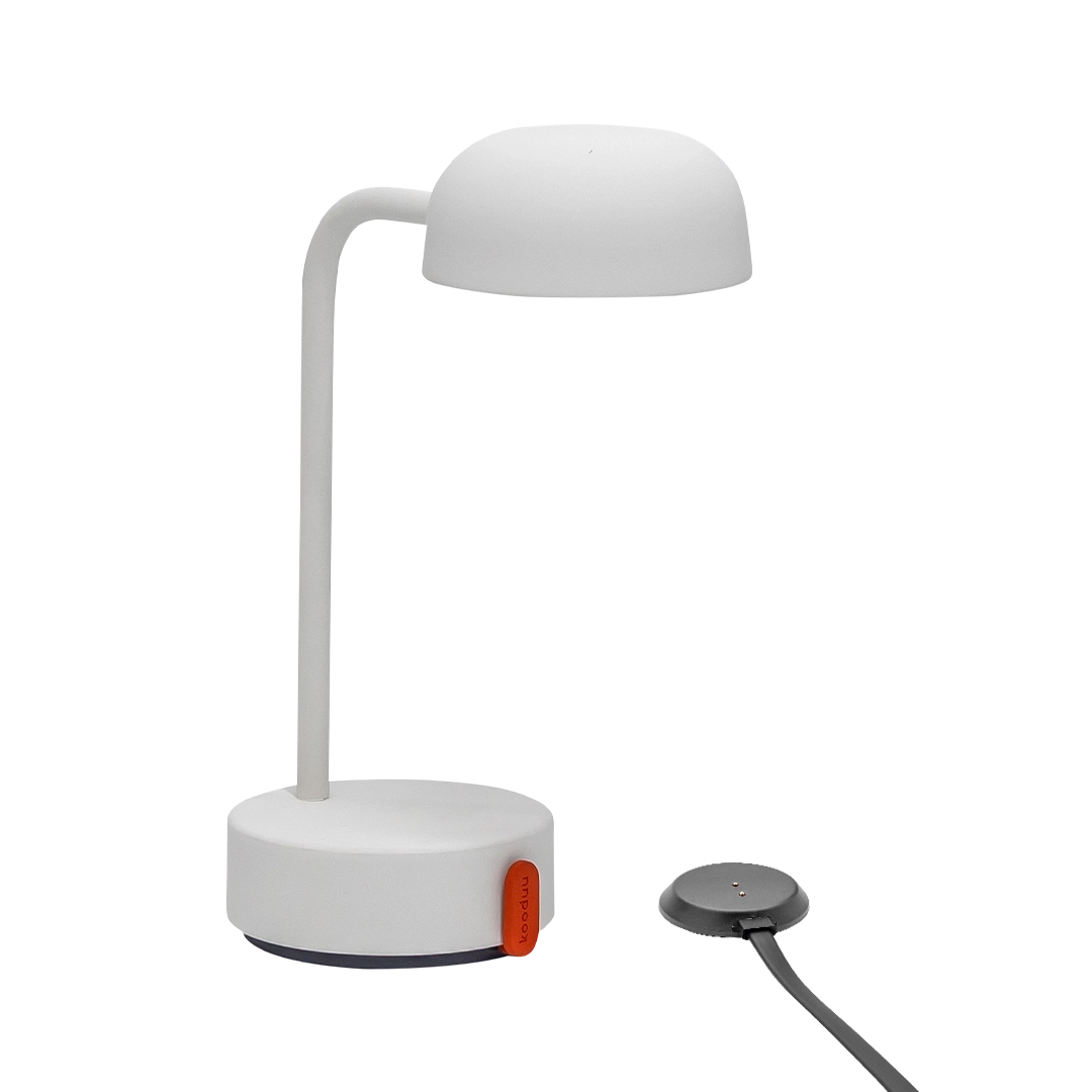 Fokus · Cloudy White
