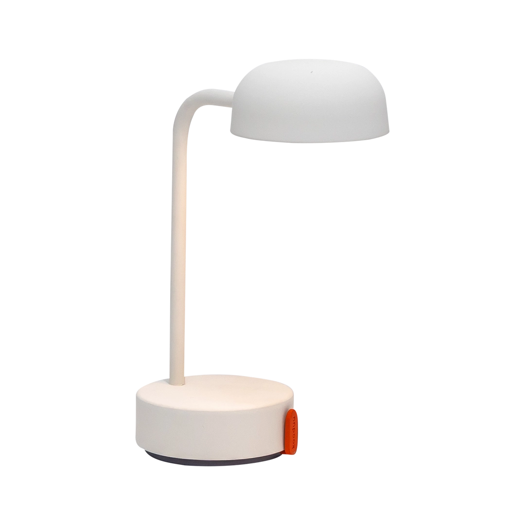 Fokus · Cloudy White